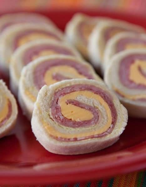 Rollitos de Jamón y Queso Amarillo