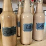 Cómo hacer licor de café Baileys casero en 5 minutos ¡Sabe tan bien como el original y hace mucho más!