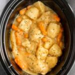 Pollo y patatas al estilo ranchero en olla de cocción lenta